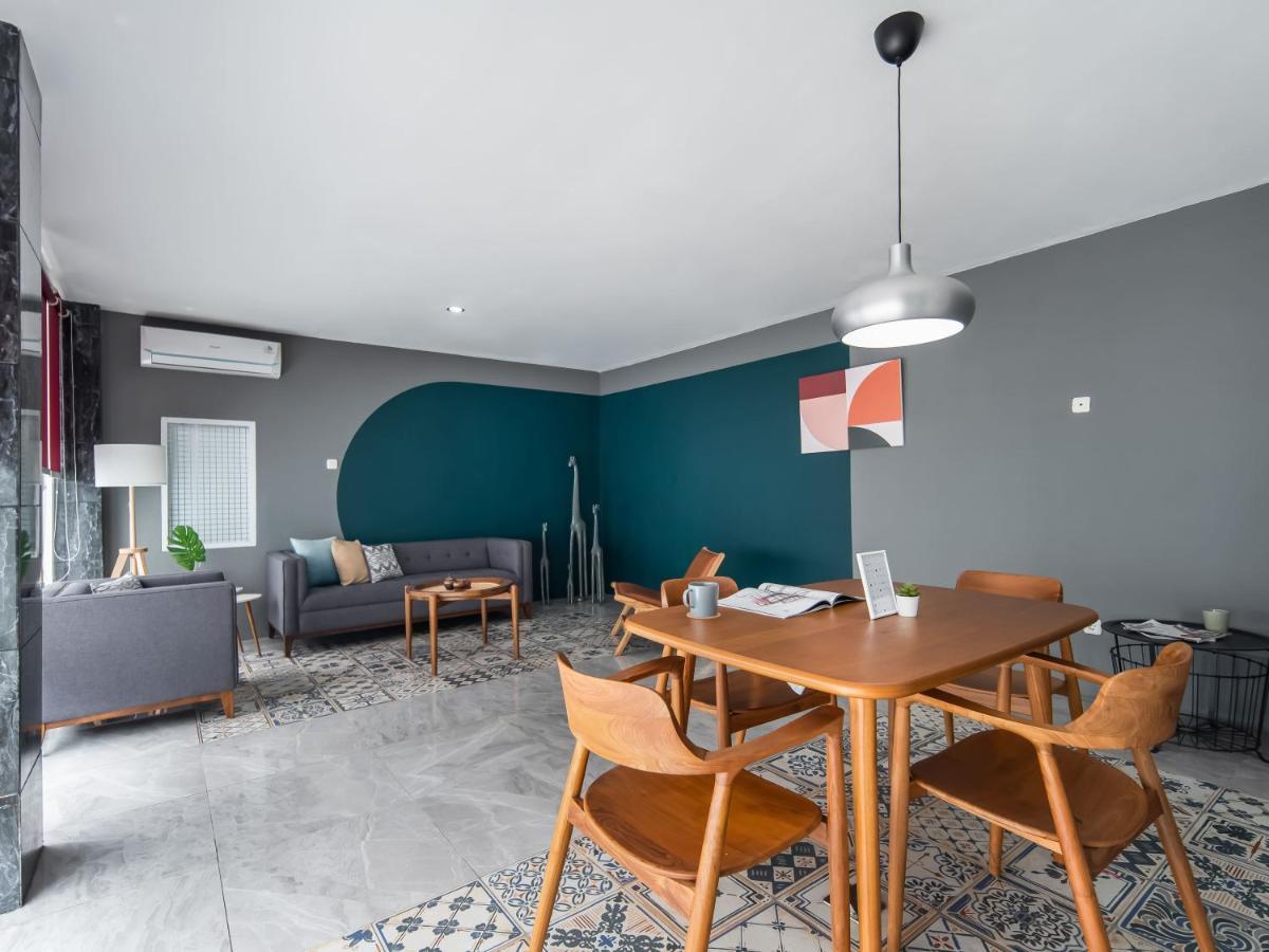 Cove Accordia Residence Jakarta Luaran gambar